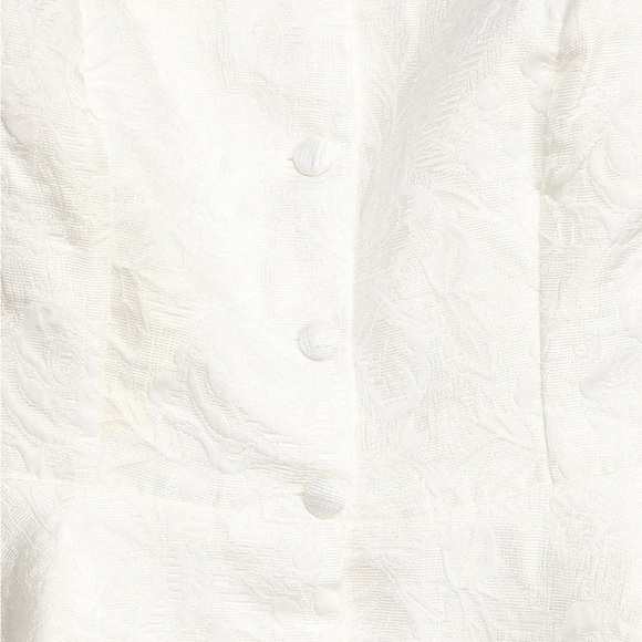 BNWT Poised and Proper White Jacquard Button-Up Peplum Top - Picture 5 of 6